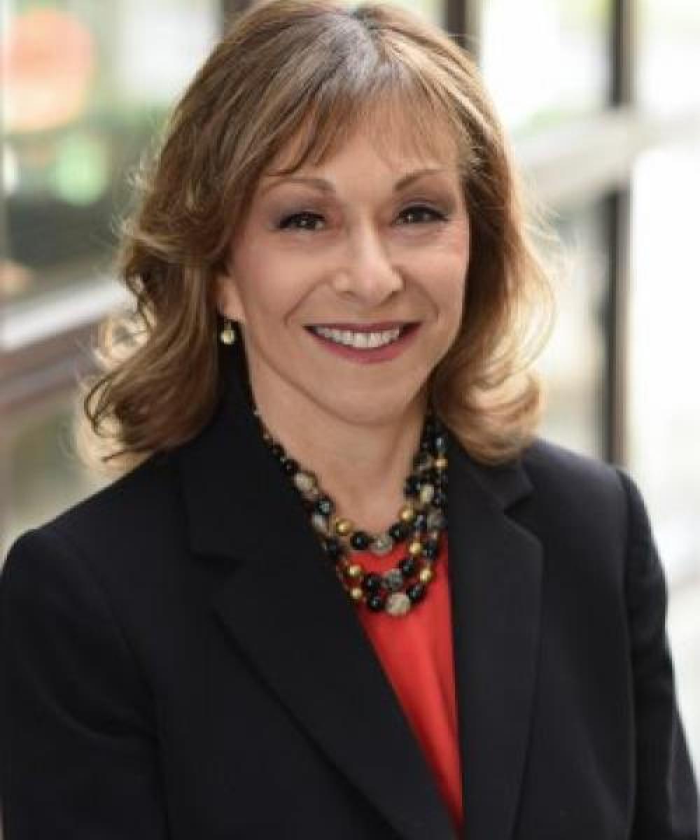 Valerie Adelman CFP | Senior Financial Planner| FAM Corp