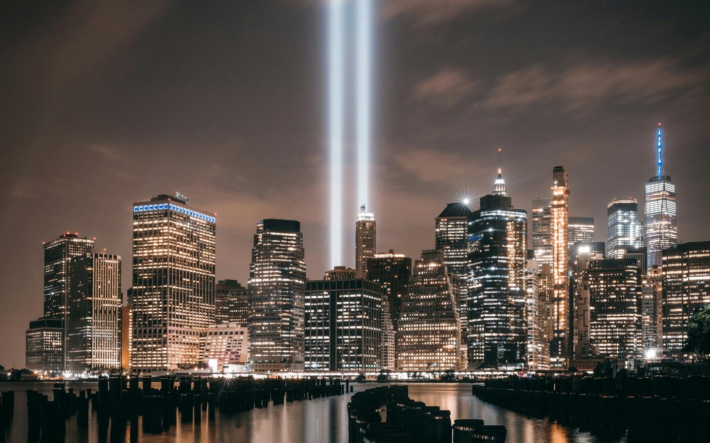 cityscape wallpaper by Lerone Pieters courtesy of Unsplash.